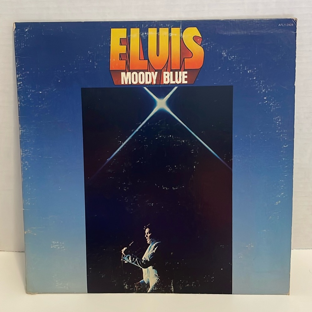 Elvis Presley collection 4 total including rare moody blue record also 1 booklet